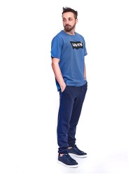 LEVIS Basic T-Shirt und Frontlogo